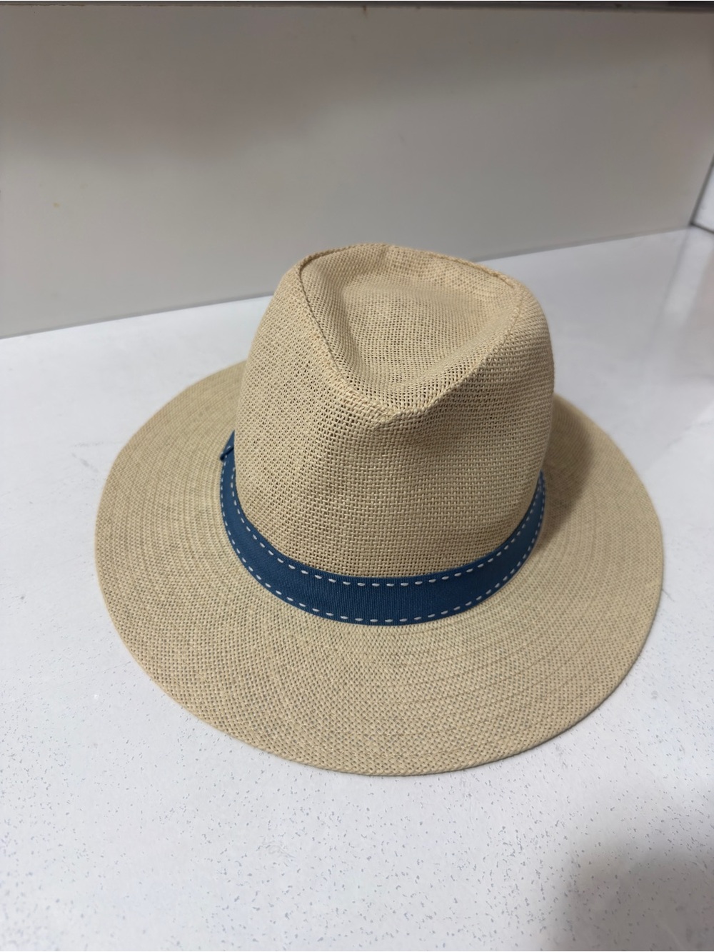 Airelles is a French luxury hospitality brand 
Paper straw fedora hat.